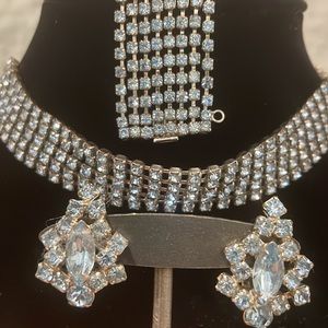 Vintage blue rhinestone set